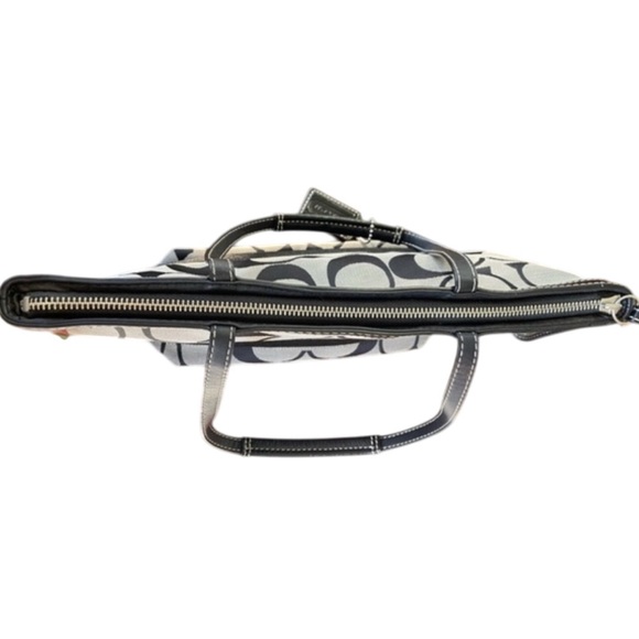 COACH Vintage Luxury Signature Canvas Stripe Canvas Tote in Black/Gray - Picture 14 of 16